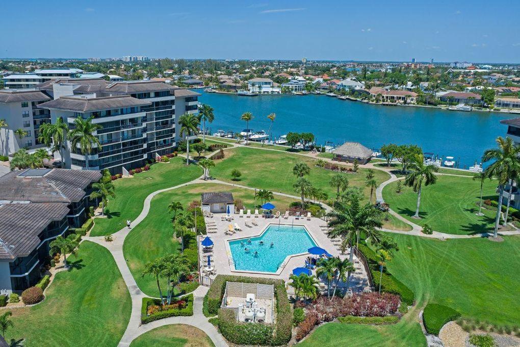 South Seas East D-2 Villa Marco Island Exterior photo